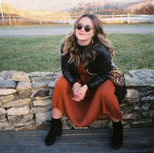 Meet your Posher, Carly